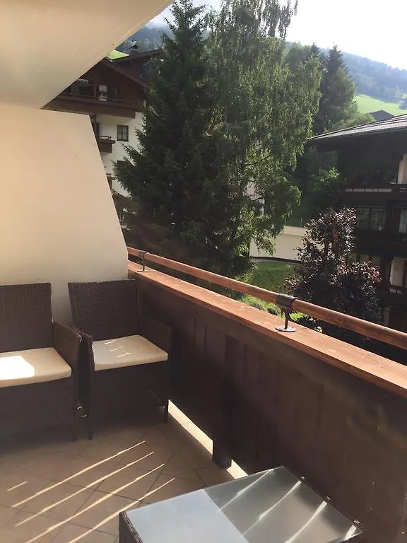 Bear Hutte Saalbach Near Billa Appartement
